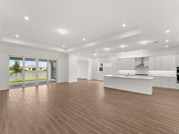 2nd image of 10289 SW Carnelian Street