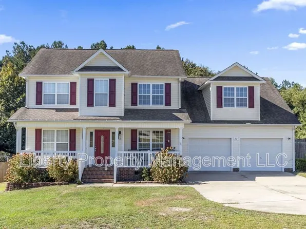 212 Checkmate Ct, Cameron, NC 28326