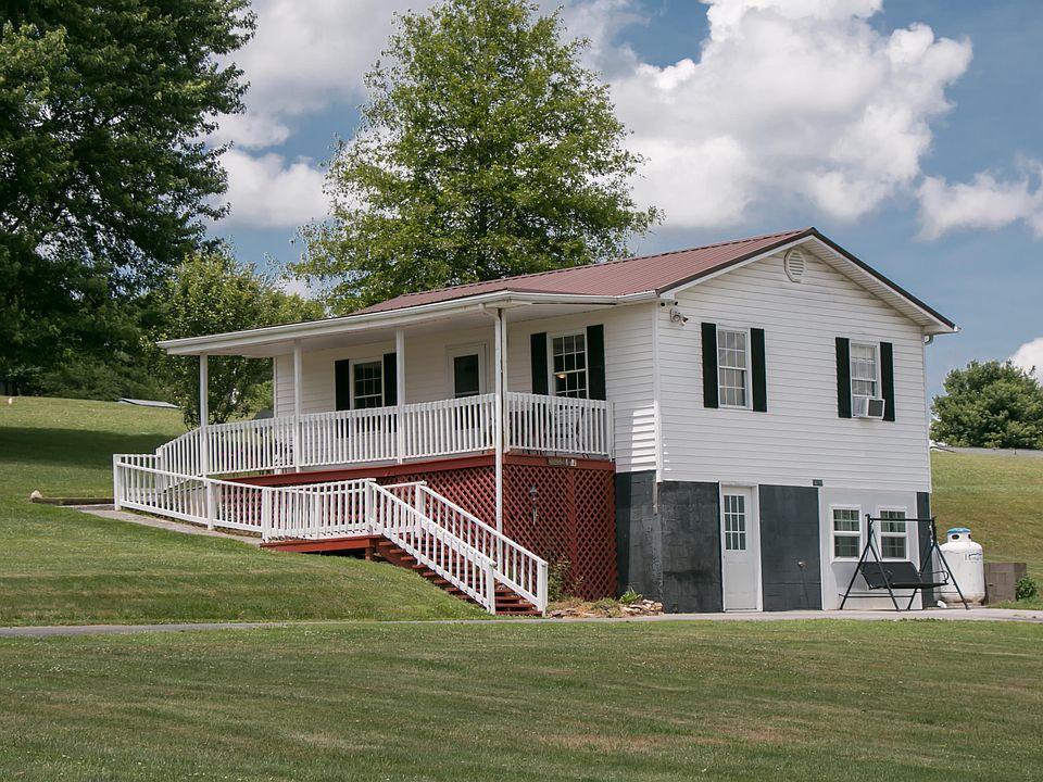 1st image of 14199 Wallace Pike