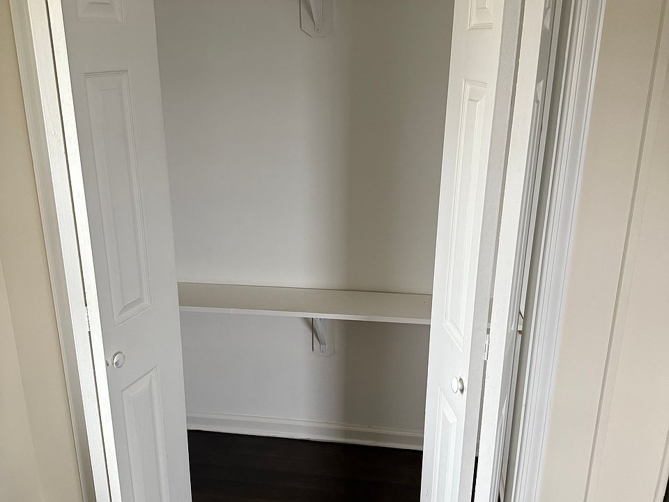 Bedroom Closet