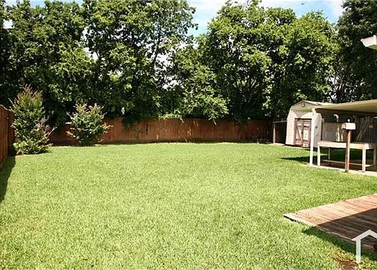 864 Western Trl — Photo 9