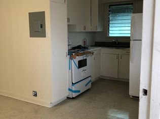 909 Lukepane Ave, Honolulu, HI 96816