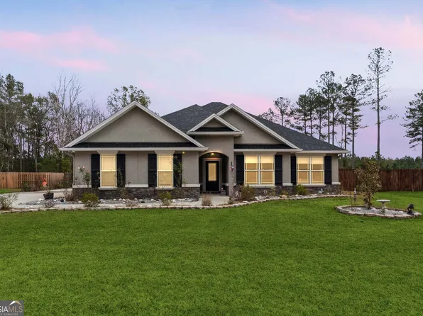 212 Northshore Dr, Kingsland, GA 31548