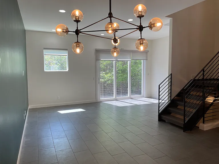 4444 N 25th St #31 — Photo 18