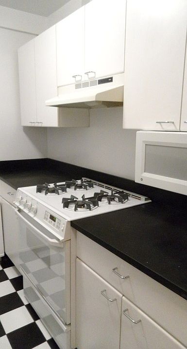 1st image of 315 W 57th St APT 05J
