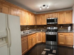 321 White Plains Rd FLOOR 2, Bronx, NY 10473