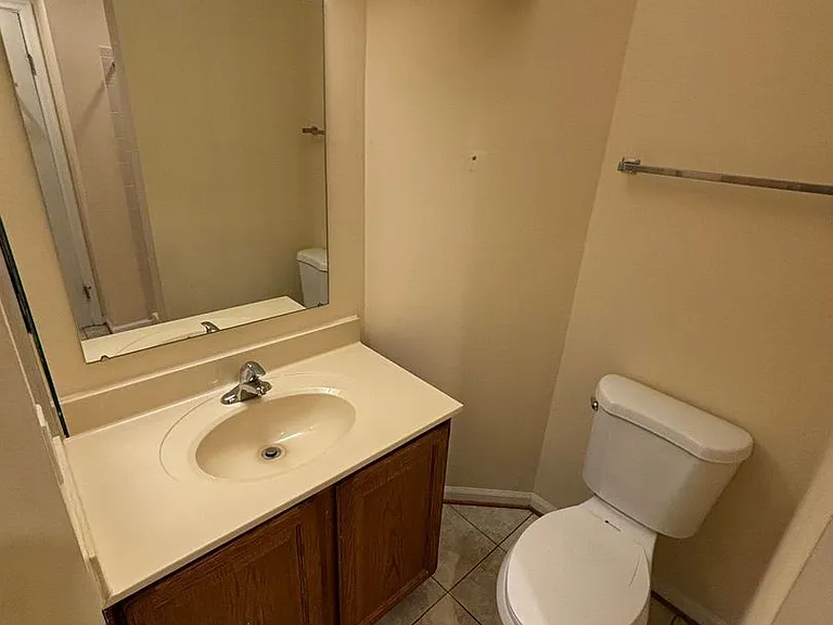 12220 Eagles Nest Ct #F — Photo 20
