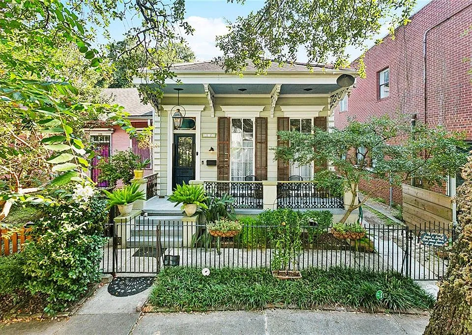 827 Washington Ave