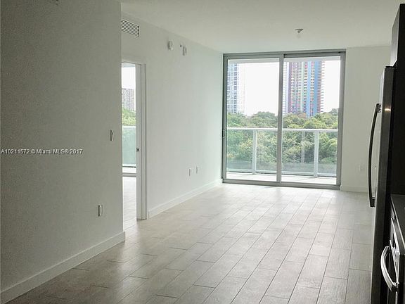 3rd image of 1600 SW 1st Ave APT 705
