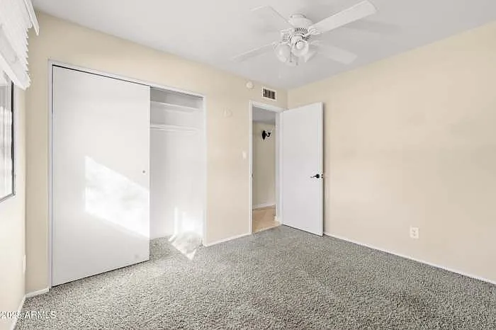 2715 S Rita Ln — Photo 20