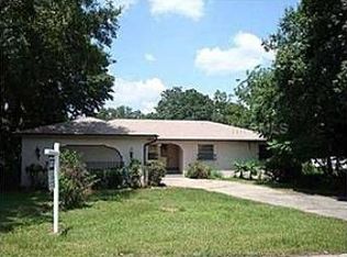 1111 Henry St, Apopka, FL 32703
