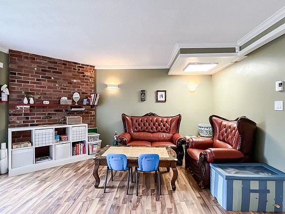 4th image of 10680 Whistler Ct