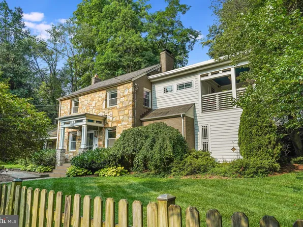 2200 N Pollard St, Arlington, VA 22207