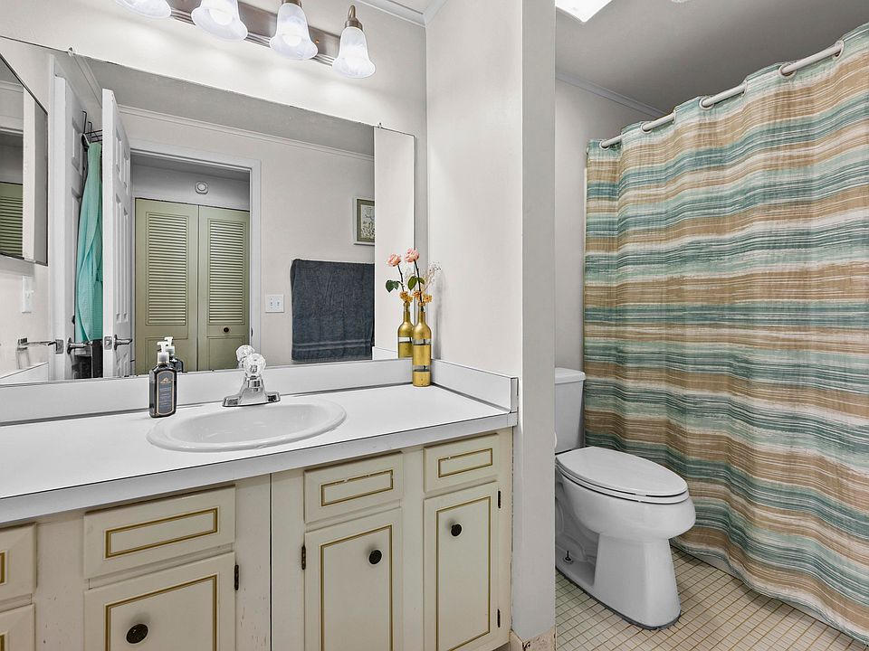 29011 Scarborough Dr, photo 22