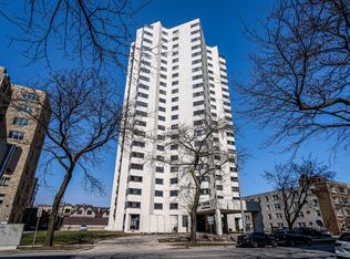 1633 N Prospect Ave UNIT 12E, Milwaukee, WI 53202