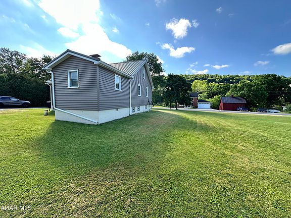 5th image of 2281 Scotch Valley Rd