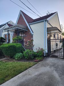 11942 238th Street, Cambria Heights, NY, 11411