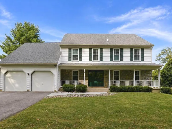 1015 Samplers Way, Rockville, MD 20854