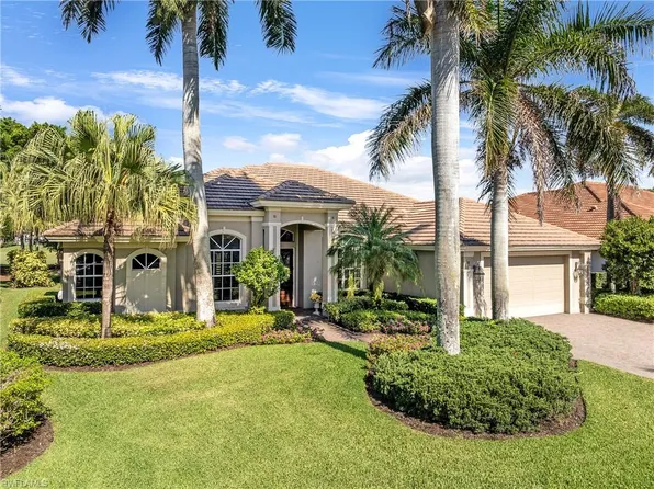 2501 Augusta DR, NAPLES, FL 34109