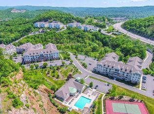 7310 Coventry Ct, Riverdale, NJ 07457