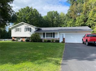 5115 Chestnut Hill Dr, Ashtabula, OH