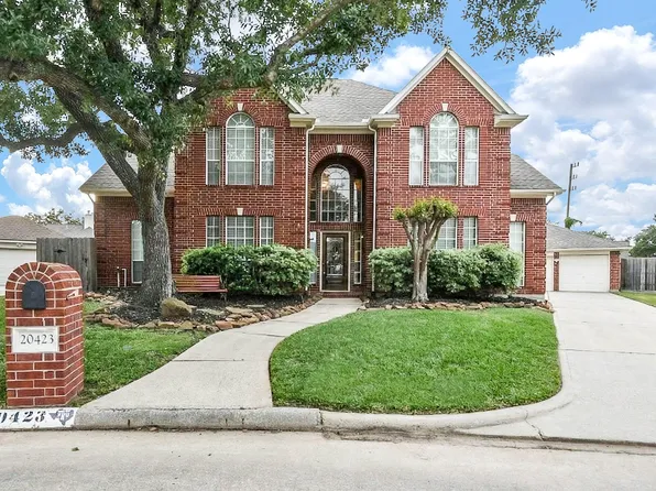 20423 Forest Dr, Spring, TX 77388
