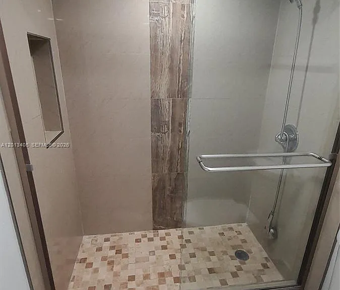 310 Fontainebleau Blvd #203 — Photo 8
