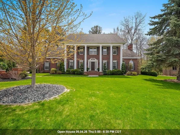 1383 Sonata Ct, Green Bay, WI 54311