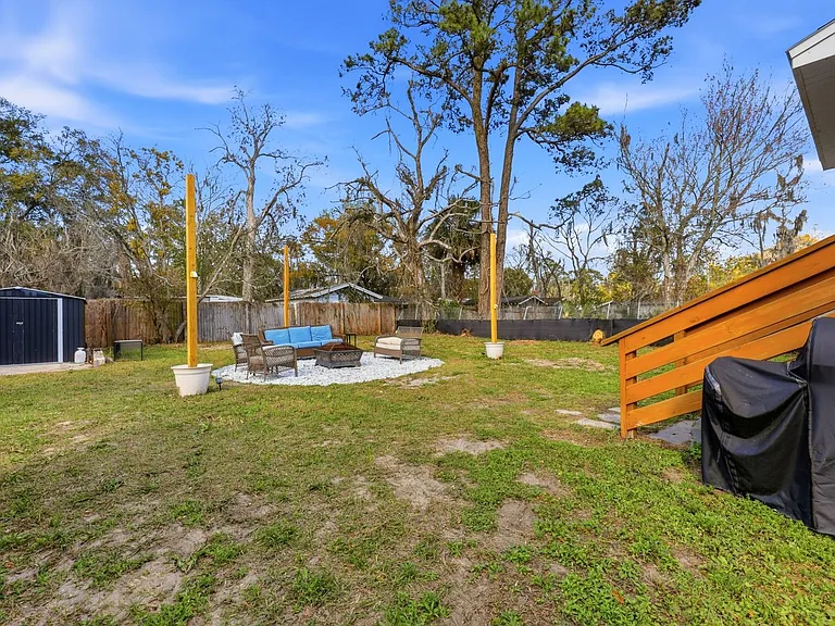 5327 Lexington Ave — Photo 28