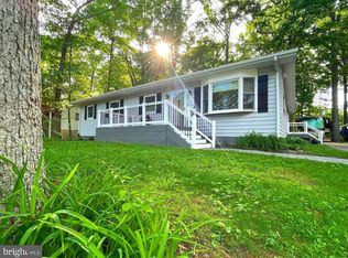 8408 Alvin Rd, Pasadena, MD 21122