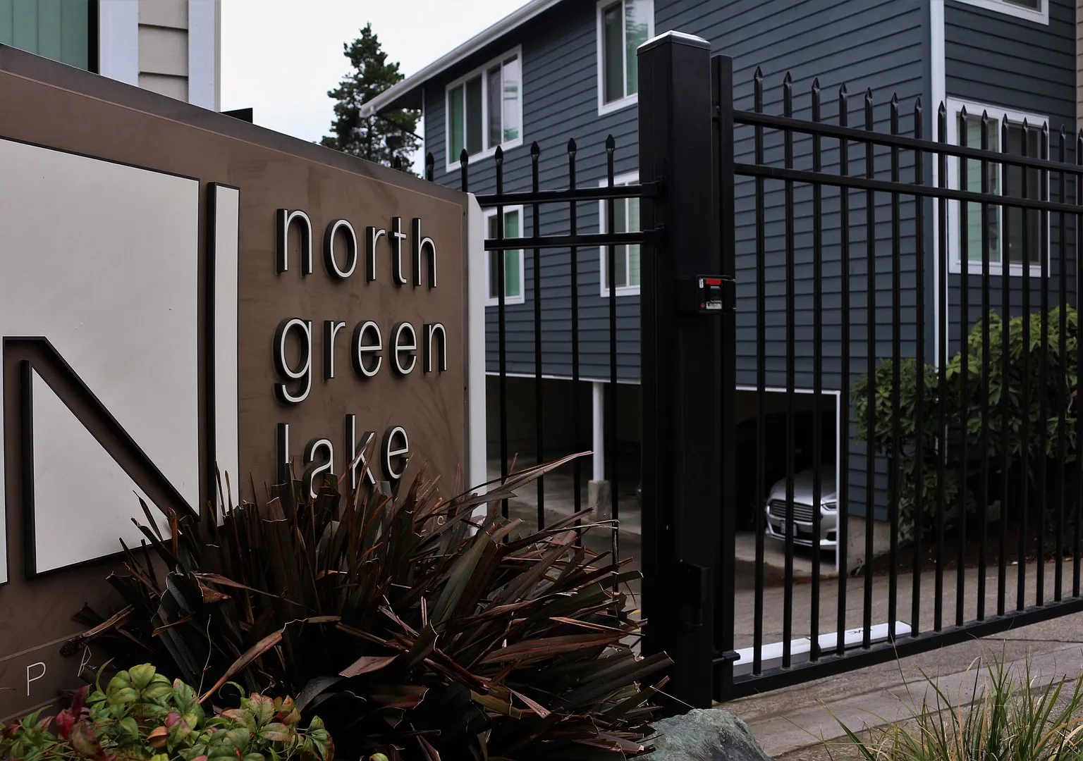 North Green Lake Apartments — Photo 1