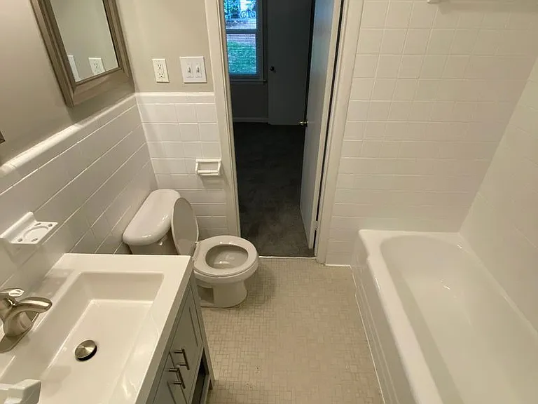 Springdale Apartments — Photo 34