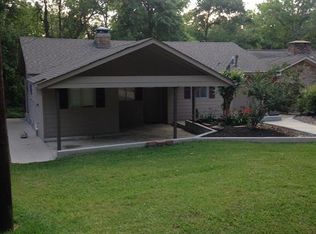 130 Apache Cir, Conroe, TX 77304