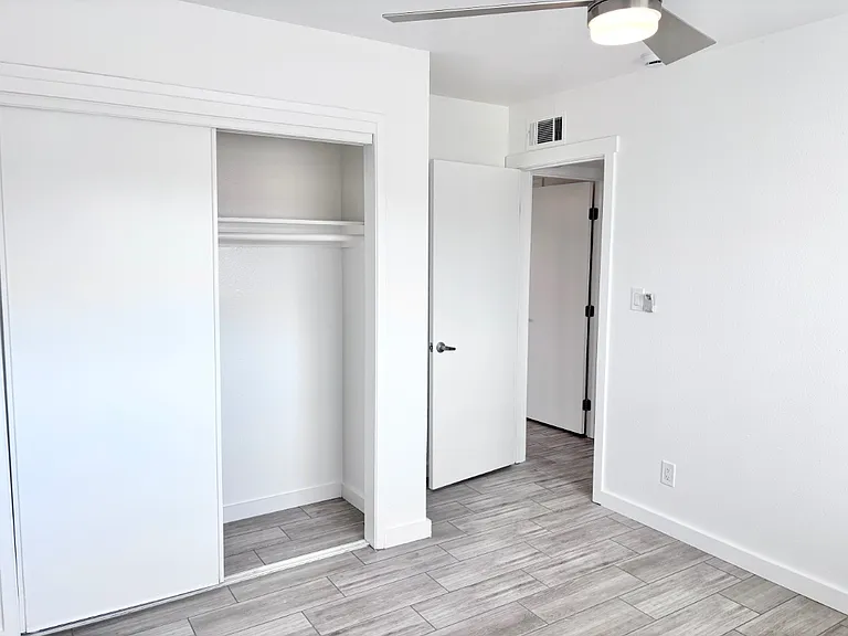 4219 N 26th St #3 — Photo 32