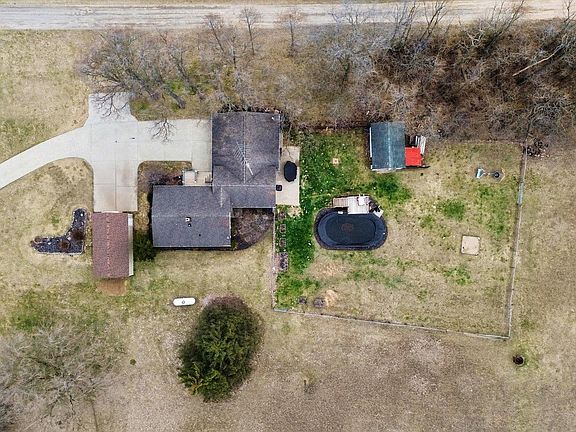 4th image of 4870 Sanilac Rd