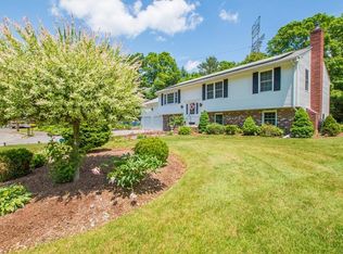 95 Atkinson Dr, Bridgewater, MA 02324