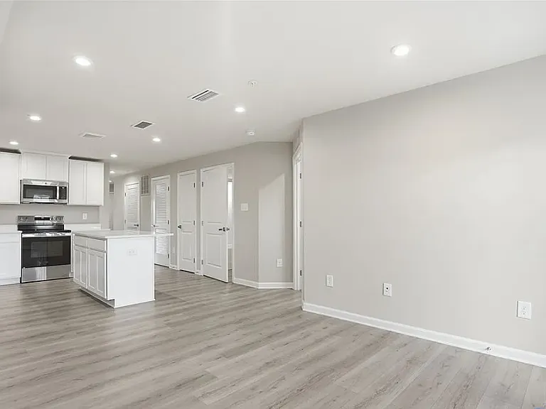 509 Portal Cir #A1 — Photo 6