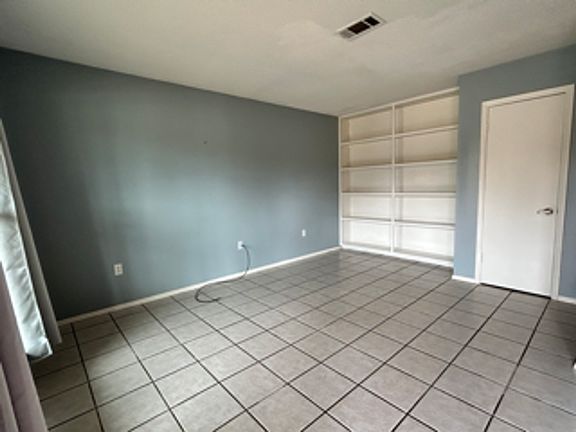 2nd image of 82 Easy St