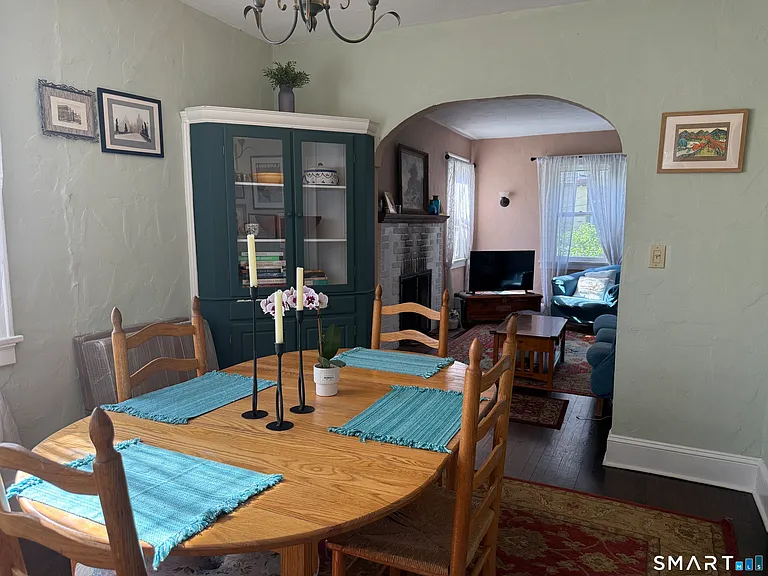 21 Elgin Ave — Photo 16