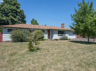 85 W Hillcrest Dr, Eugene, OR 97404