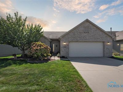 4228 Crystal Ridge Dr E, Maumee, OH, 43537