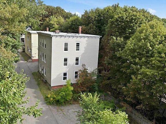 2nd image of 9 Garnett Avenue