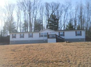 113 Julie Ln, Shady Spring, WV 25918