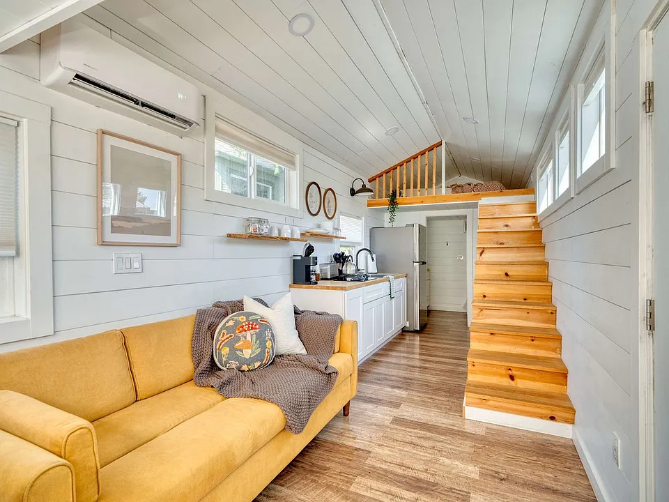 5011 NE 27th Ave #ID1611791P