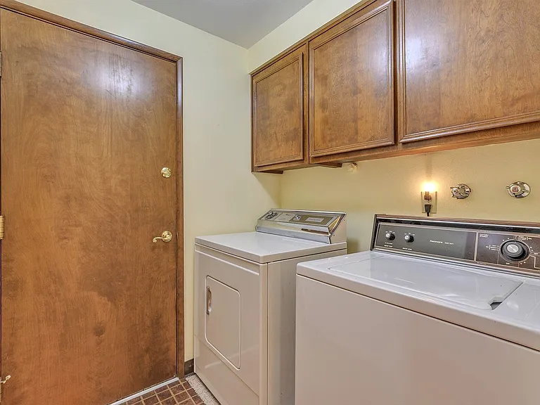 6540 SW 204th Pl — Photo 13