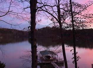 1318 Lakeside Trl, Martin, GA 30557