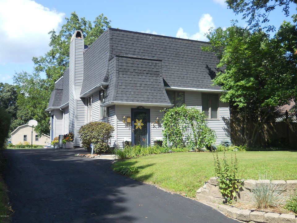 1st image of 306 W South St