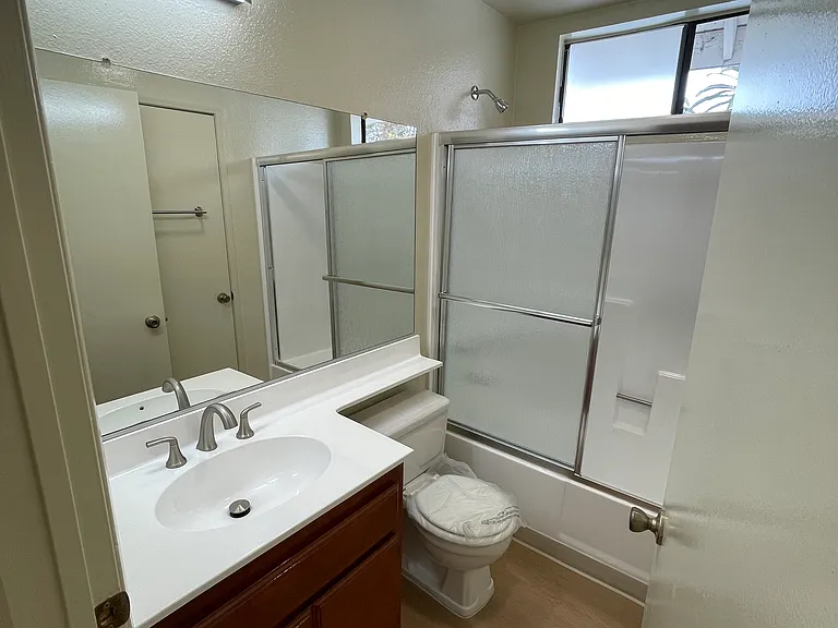 11913 Avon Way — Photo 12