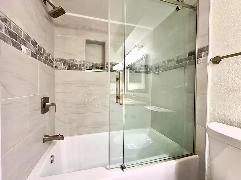 5140 Conroy Rd #27 — Photo 22
