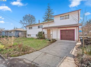 9336 SE Regents Dr, Milwaukie, OR